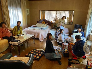 手作り奉仕